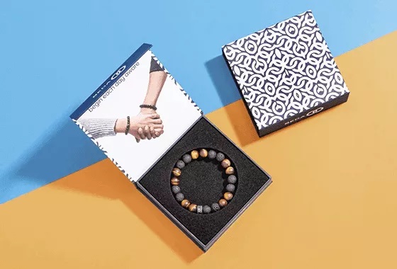 Express Your Jewelry Brand Identity with Striking Packaging