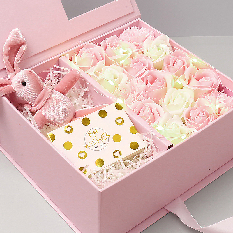 retail gift boxes